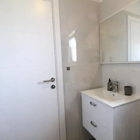 شقة With Swimming Pool Rozac, - 27251